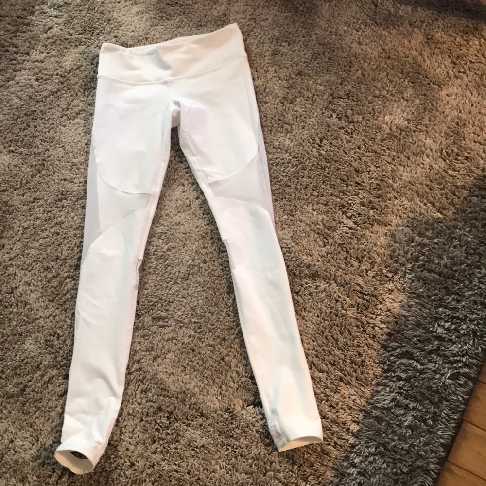 Alo off white leggings with stirrups